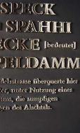 Stele, 145 x 30 cm mit Gedenkschrift zur Erinnerung an eine mittelalterliche Handelsstraße 