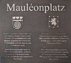 Bronzetafel für einen Platz in der Gemeinde Kirkel - Partnerstädte - Platzbenennung